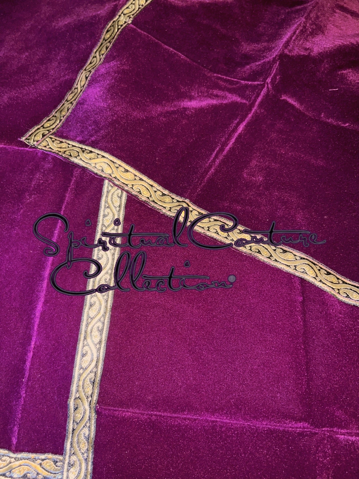 Altar/Divination/Tarot velvet cloth. By Spiritual Couture Collection®️LLC